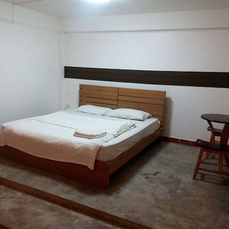 Haysoke Guesthouse Вьентьян Экстерьер фото