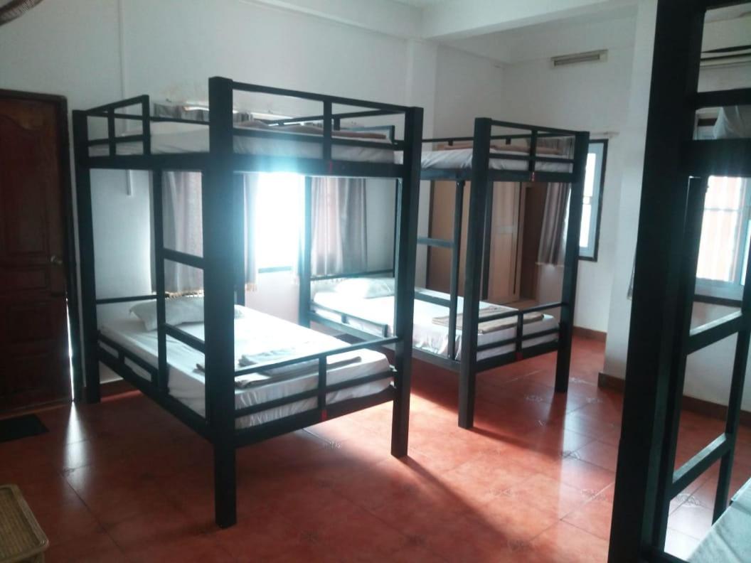Haysoke Guesthouse Вьентьян Экстерьер фото